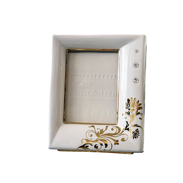 РАМКА ЗА СНИМКА GOLD WEARTH