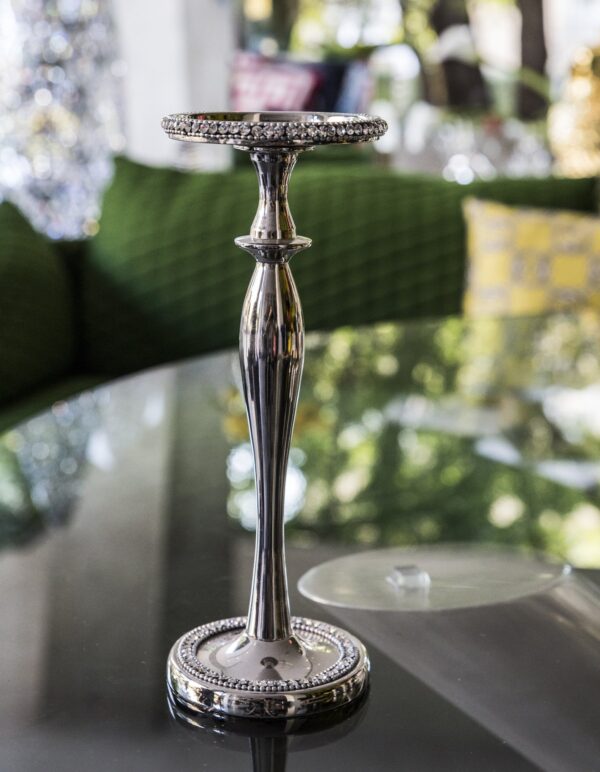 СВЕЩНИК WITH CRYSTAL CHAIN
