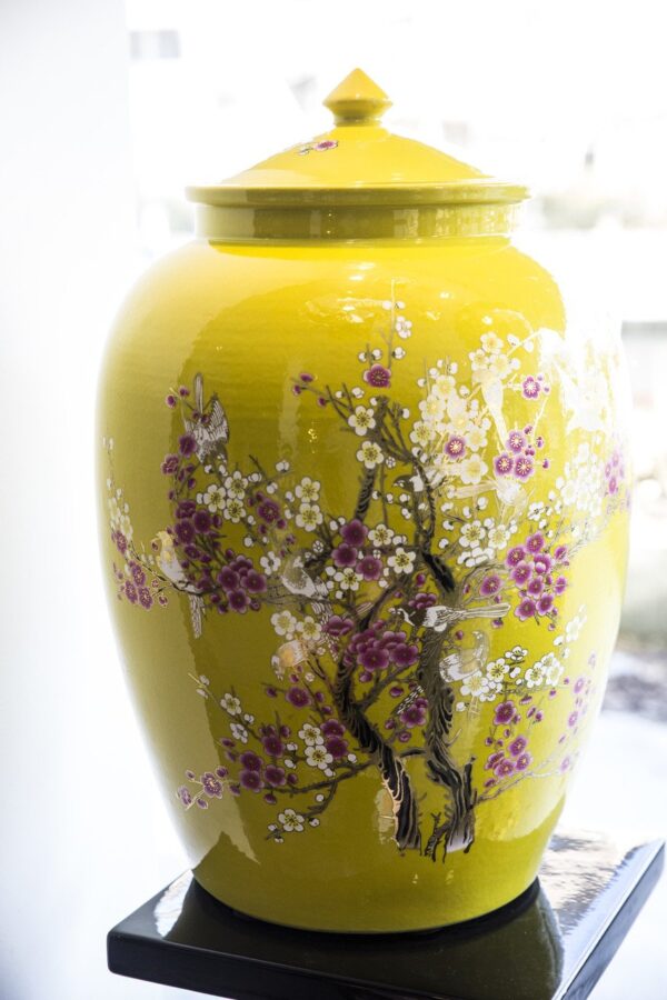 YELLOW JAR WITH BIRDS