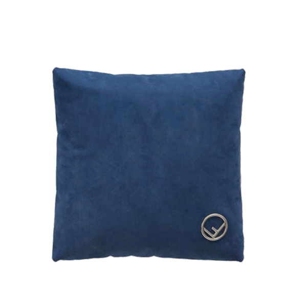 ВЪЗГЛАВНИЦА  FENDI 60x40