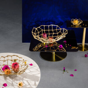 КУПА BONE SMALL BRASS TOM DIXON