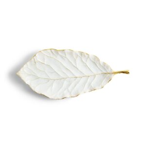 Плато Winter Leaves Magnolia