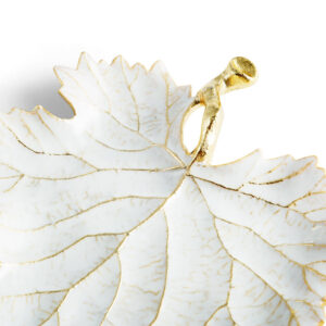 Плато Winter Leaves Grape Leaf Dish