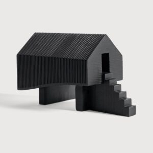 Декорация Black Stilt House